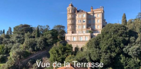 Luxurious Studio in Cannes 450m from sea with Terrace and private Parking